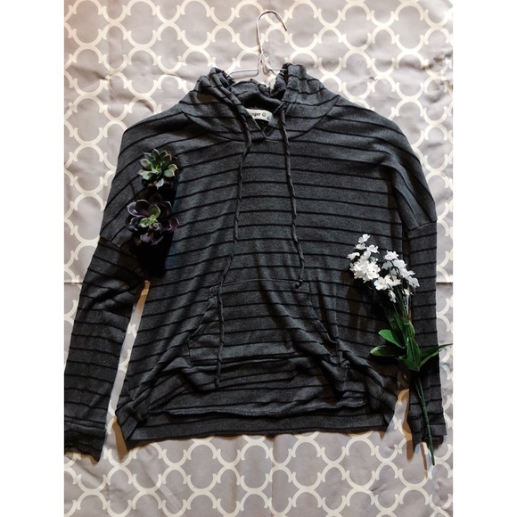 Ginger G Tops - ✨Striped Hoodie✨